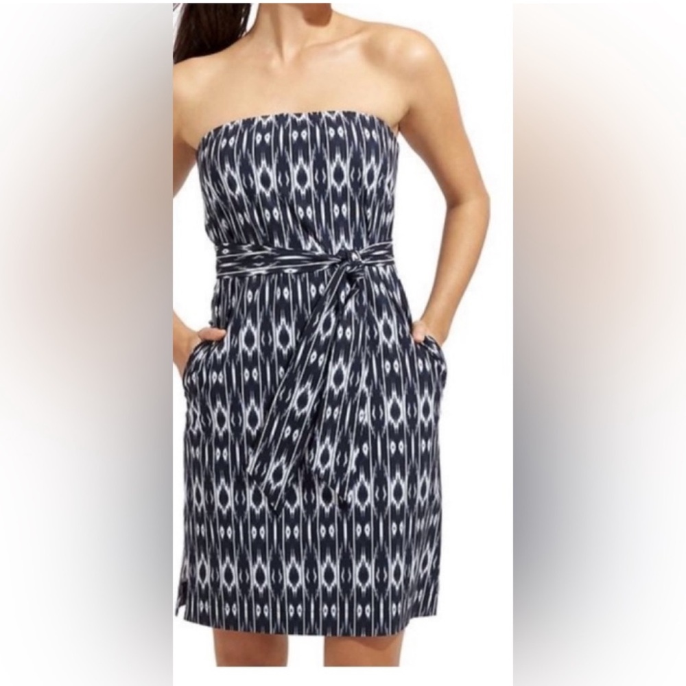 Athleta Elegant Navy and White Strapless Dress